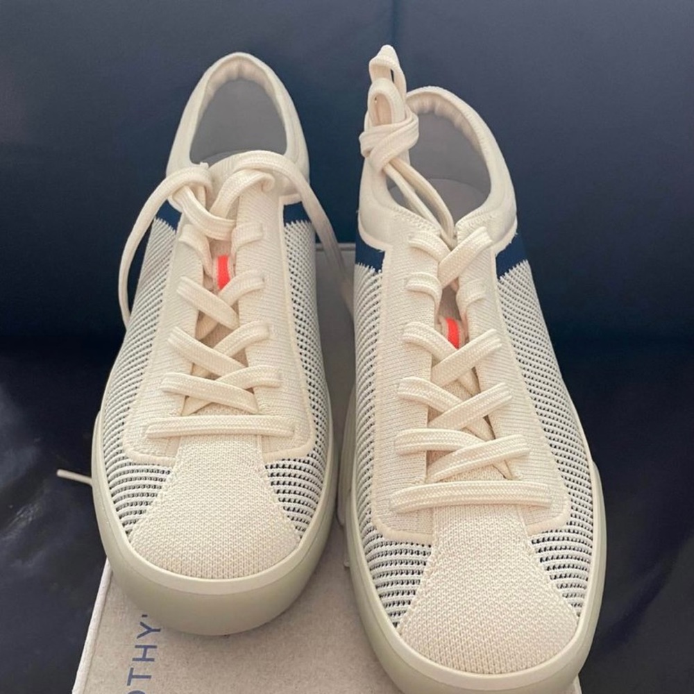 Rothy’s Lace-ups Navy. NWB 8